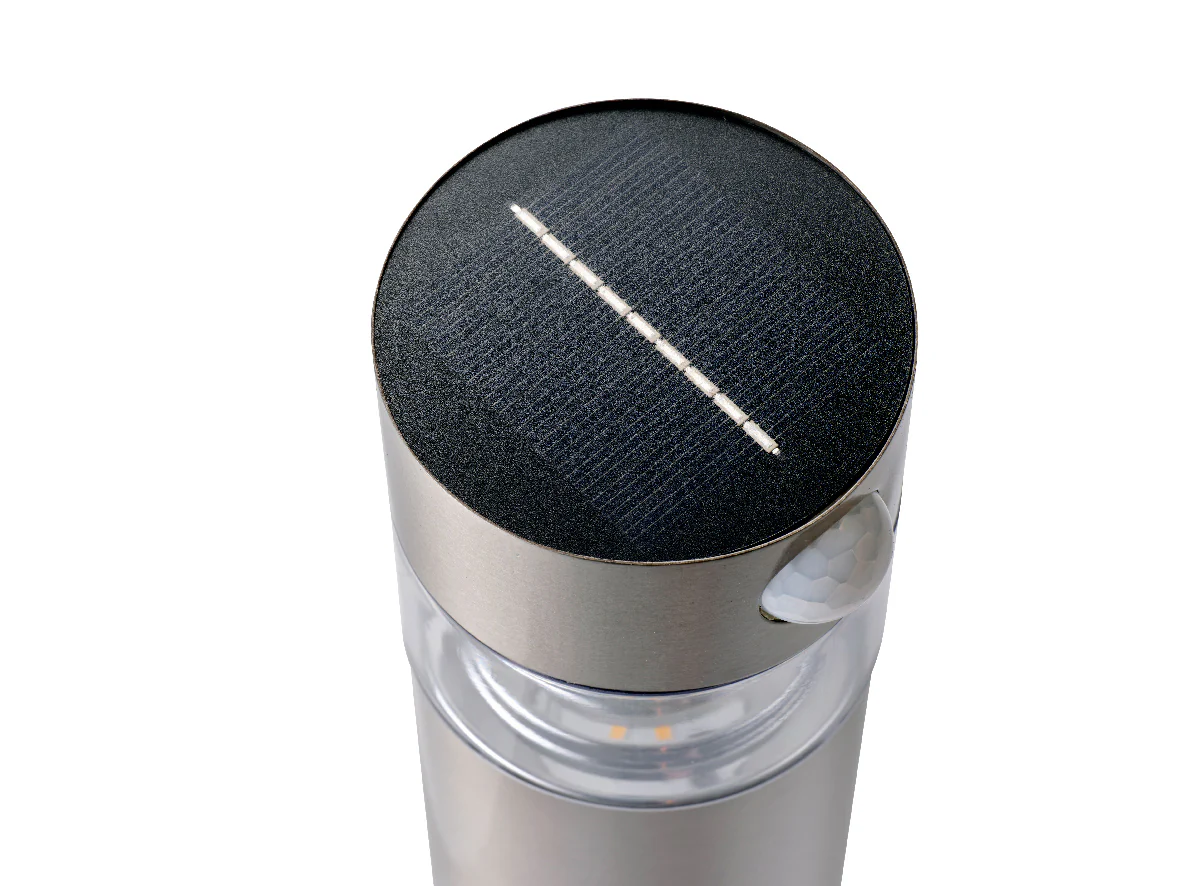 Lumino - Premium Solar Garden Stake Light - Image 4
