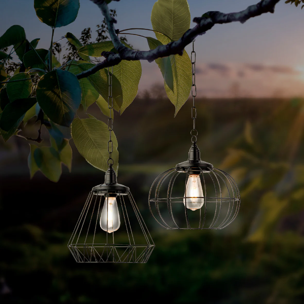 Lumineo Solar Hanging Light – Black Iron - Image 4