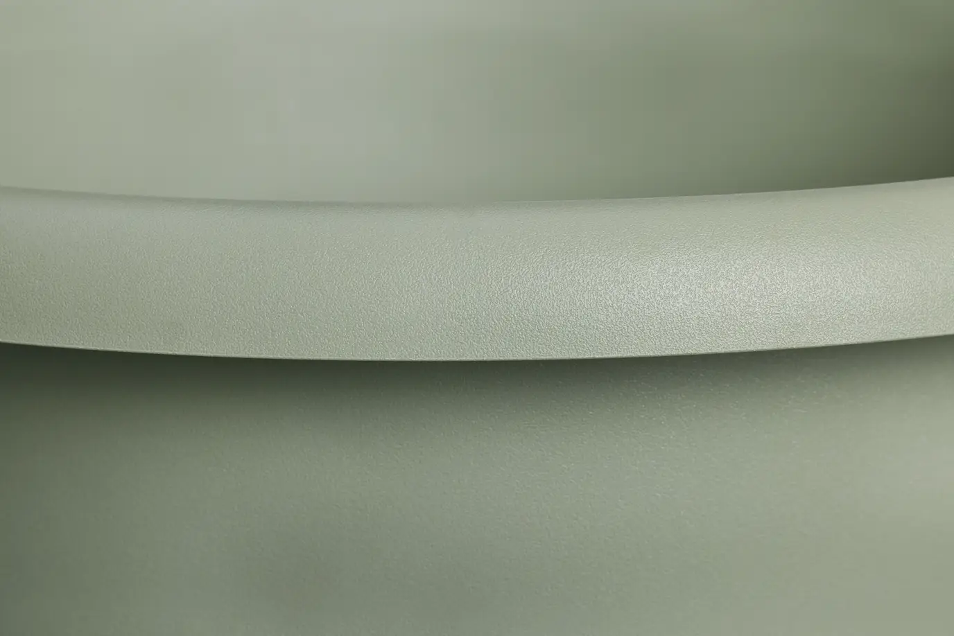 Amiga Round 25cm Thyme Green - Image 4