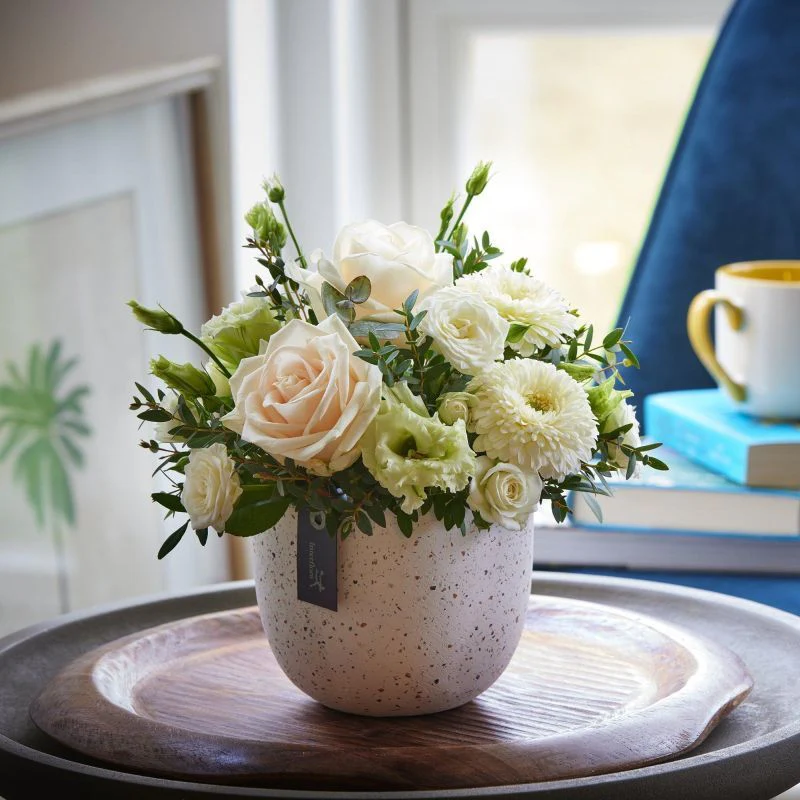 Arrangement made with the finest flowers - Image 3