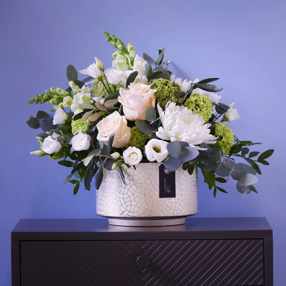 Arrangement made with the finest flowers - Image 3