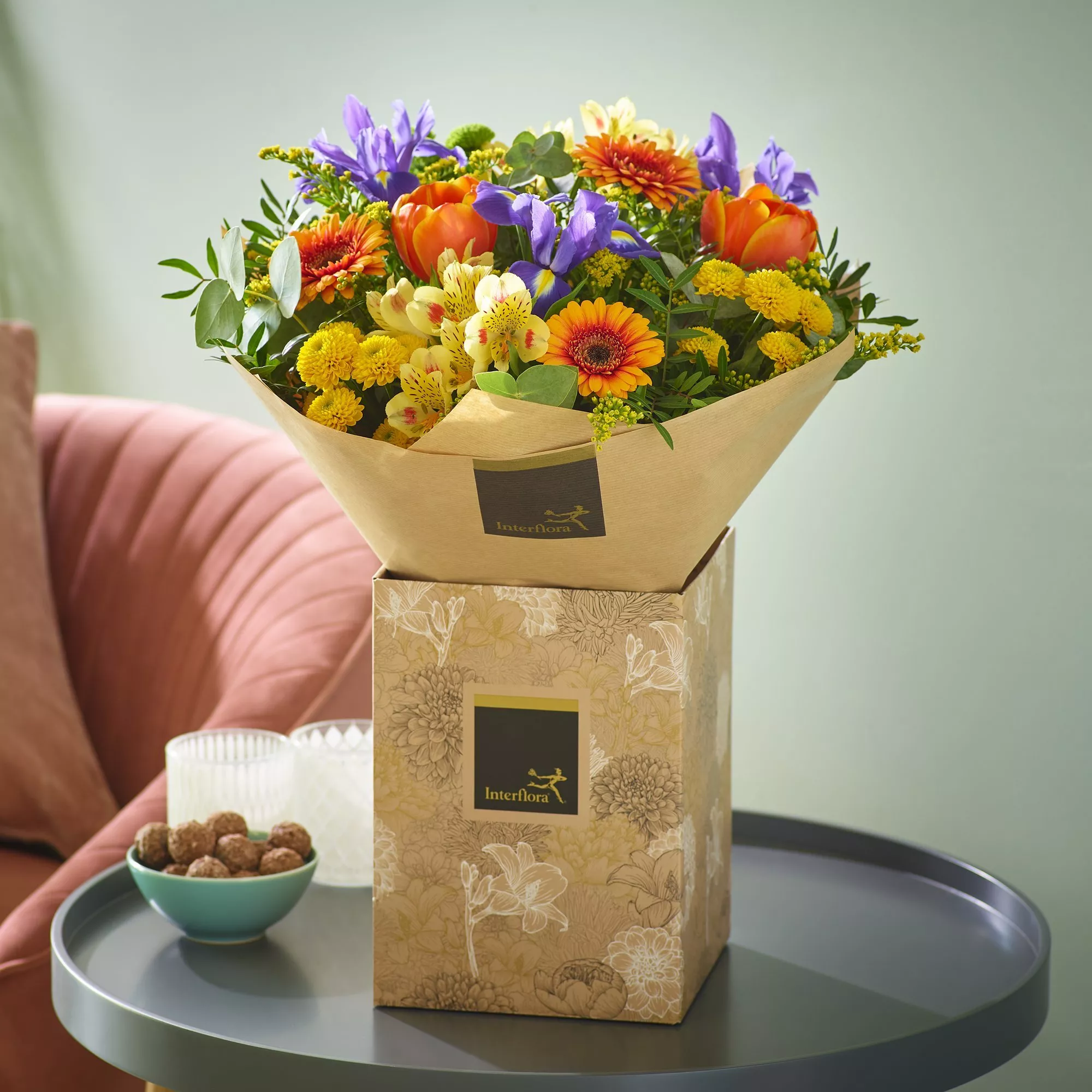 Classic Spring Bouquet - Classic - Image 3