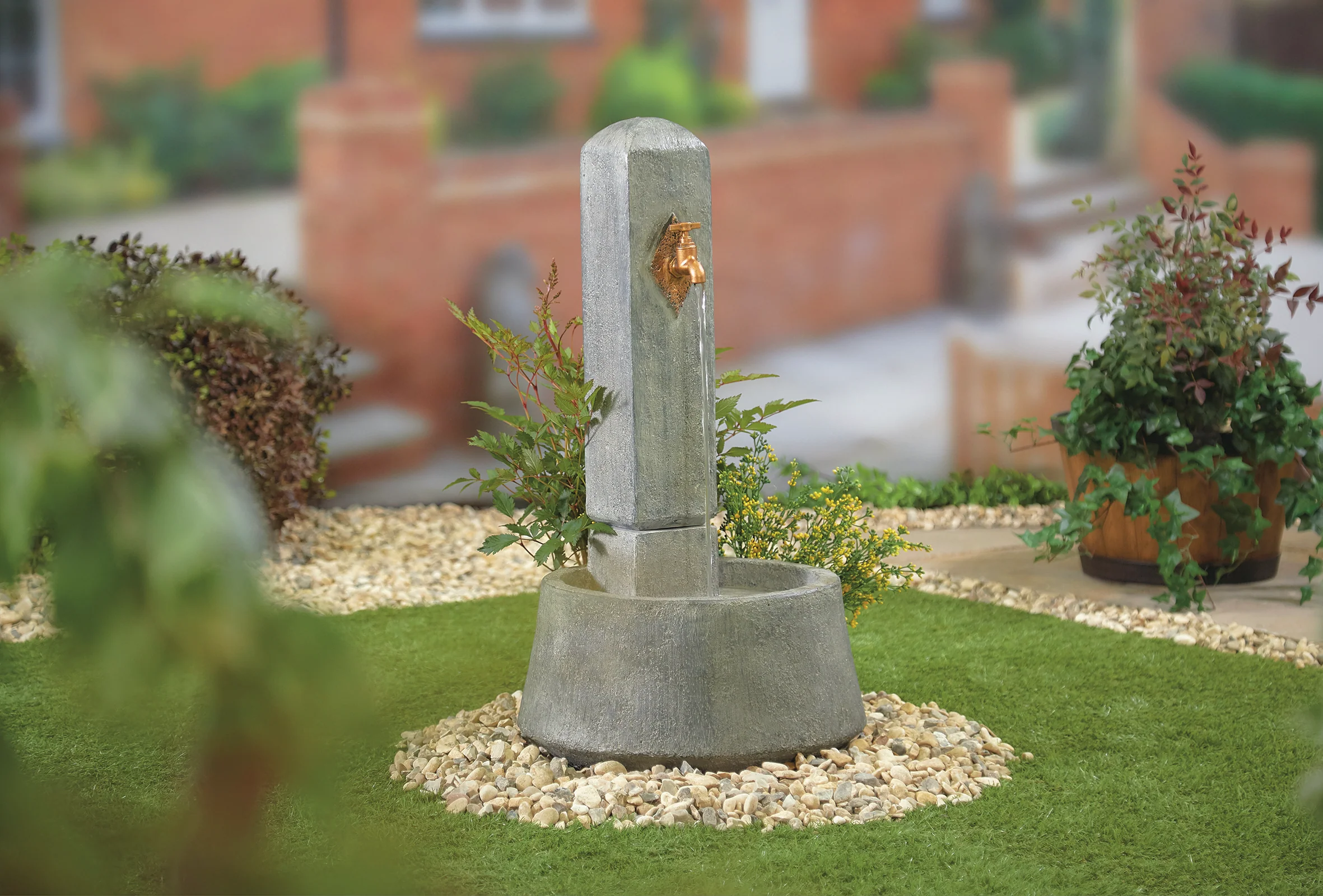 Country Tap Water Feature With Lights