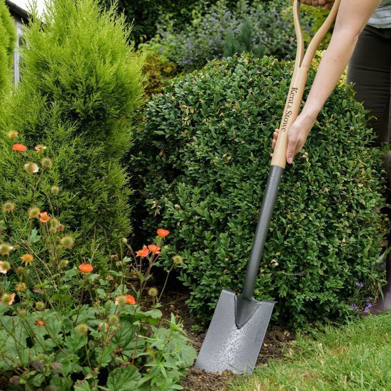 Kent and Stowe Carbon Steel Border Spaden - Image 3