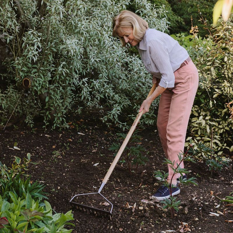 Kent and Stowe Garden Life Stainless Steel Soil Rake - Image 2