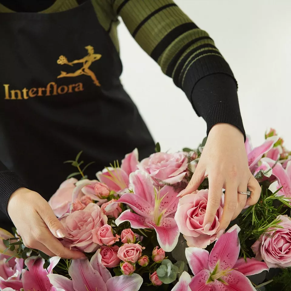 Lily and Rose Casket Spray - Image 10