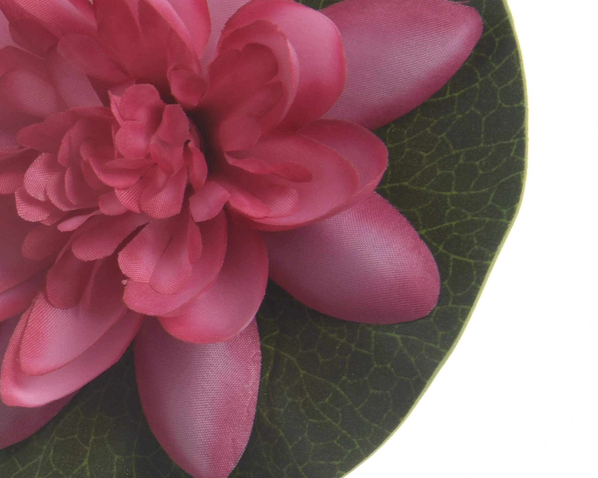 Lotus floating - sold separately - Image 3