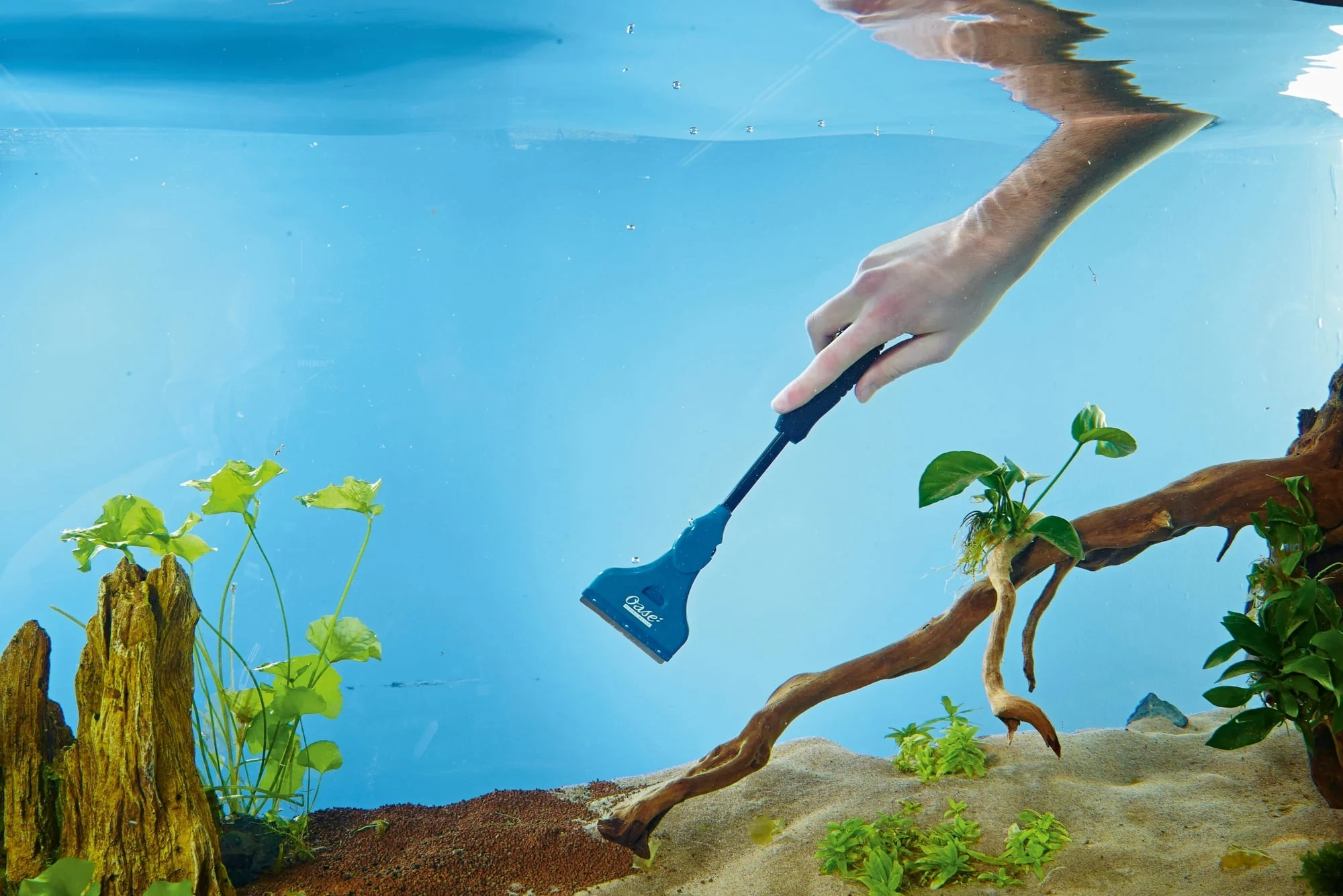 Oase Hand-Held Aquarium Glass Cleaner 29cm - Image 2
