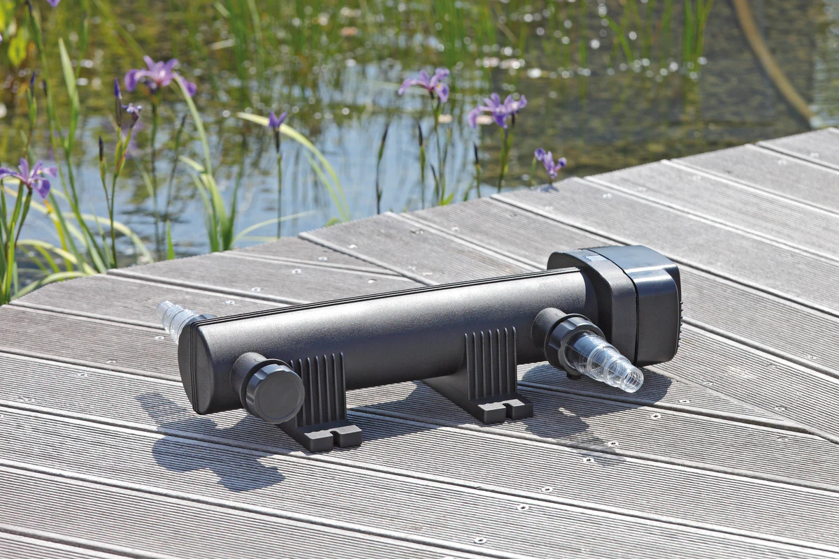 Oase Vitronic UVC Clarifier 18 Watt - Image 5