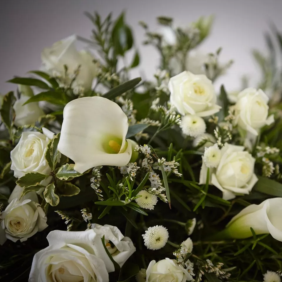 Petite Casket Spray - Image 3