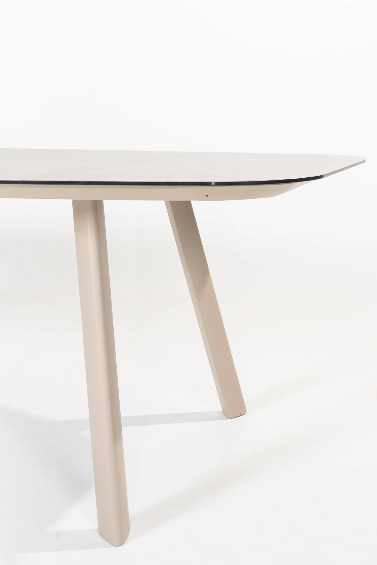 Puglia 6 Seat Dining Set with Manolo Table - Image 9