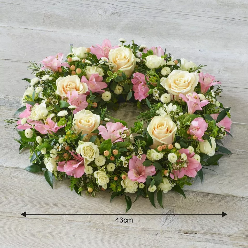 Soft Pastel Wreath - Image 2