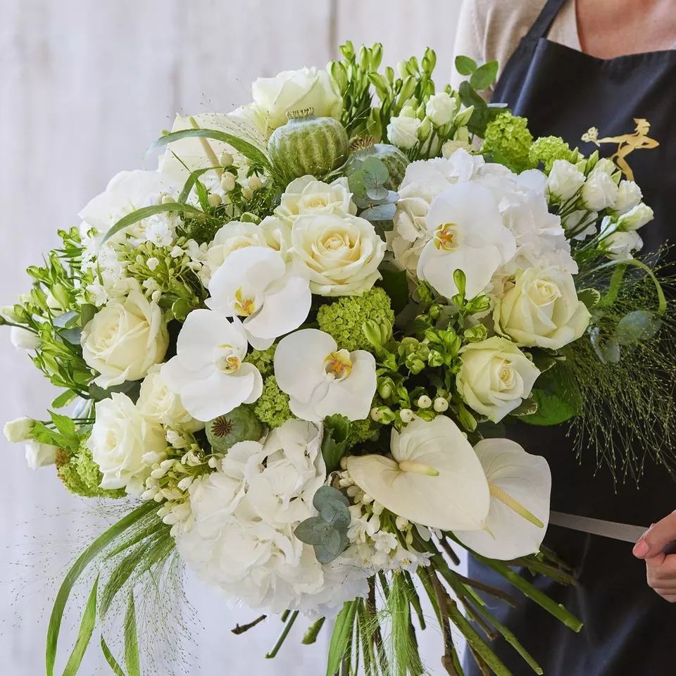 Ultimate Showstopper Handcrafted Bouquet - Image 4