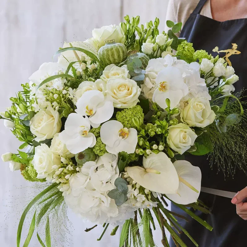 Ultimate Showstopper Handcrafted Bouquet - Image 4