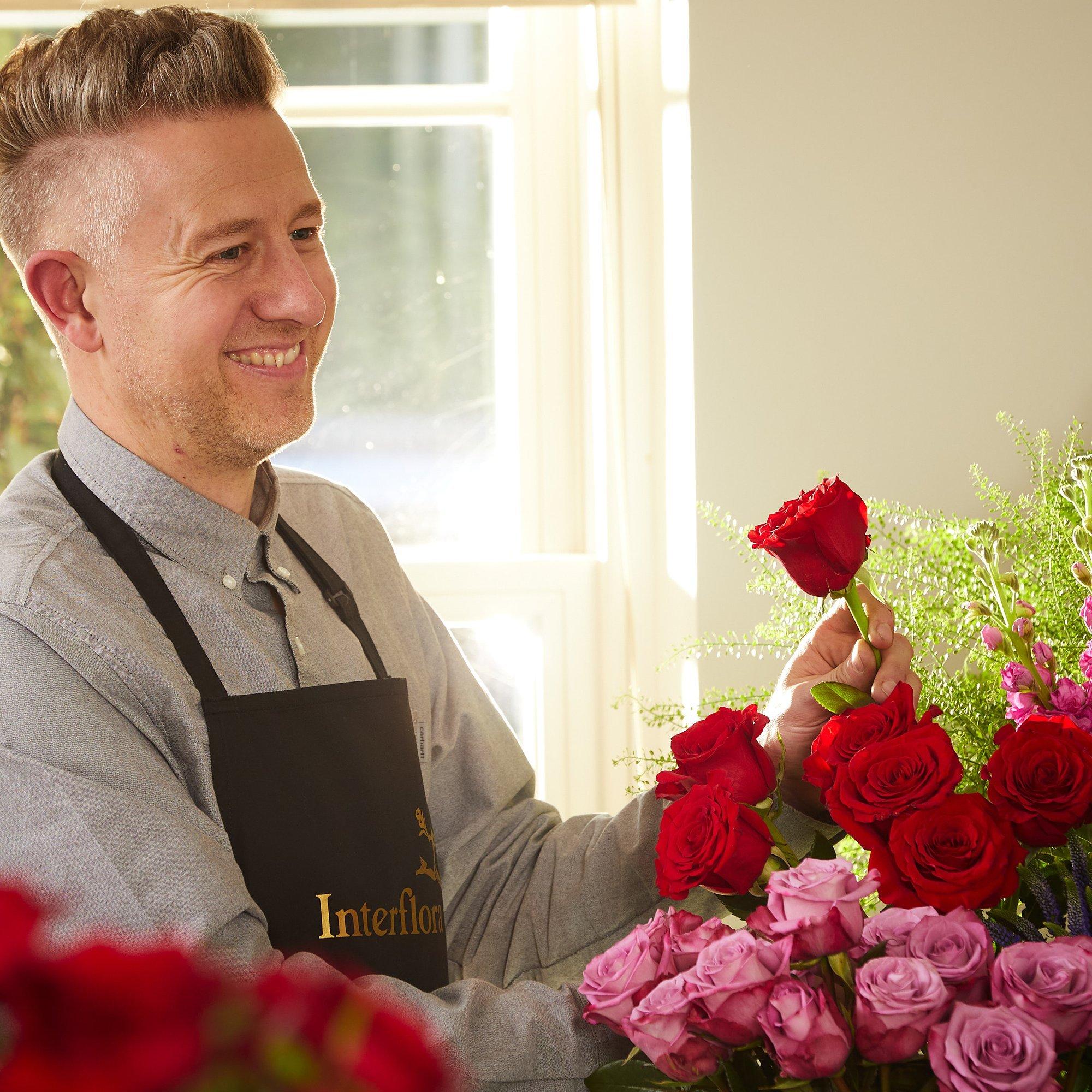 Valentine's Mixed Bouquet - Image 3