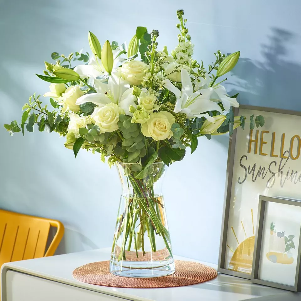 White Rose and Lily Bouquet - Image 4
